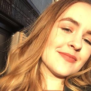 Meet your Posher, Delaney